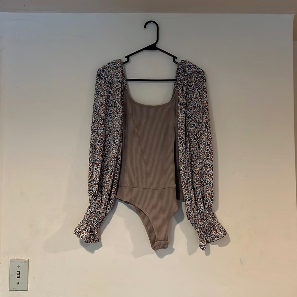 FLORAL BODYSUIT